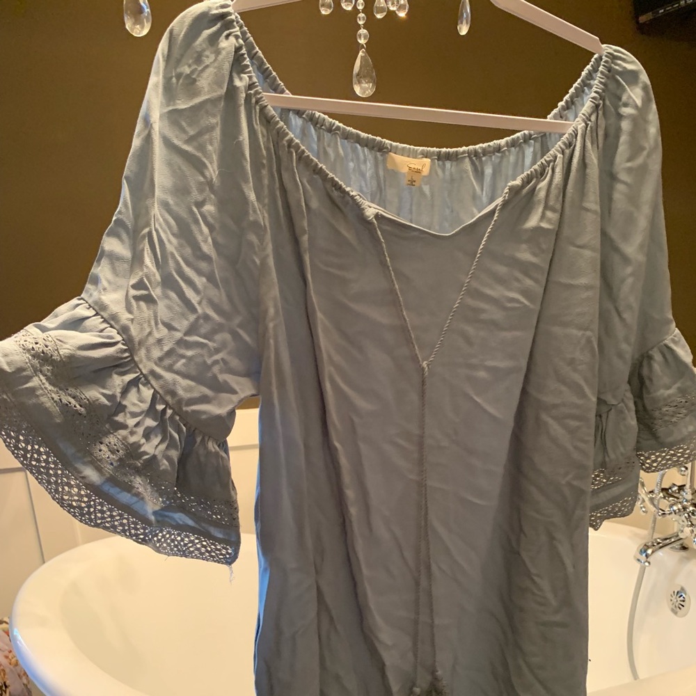 Easel Large Boutique dress